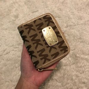 Michael Kors wallet